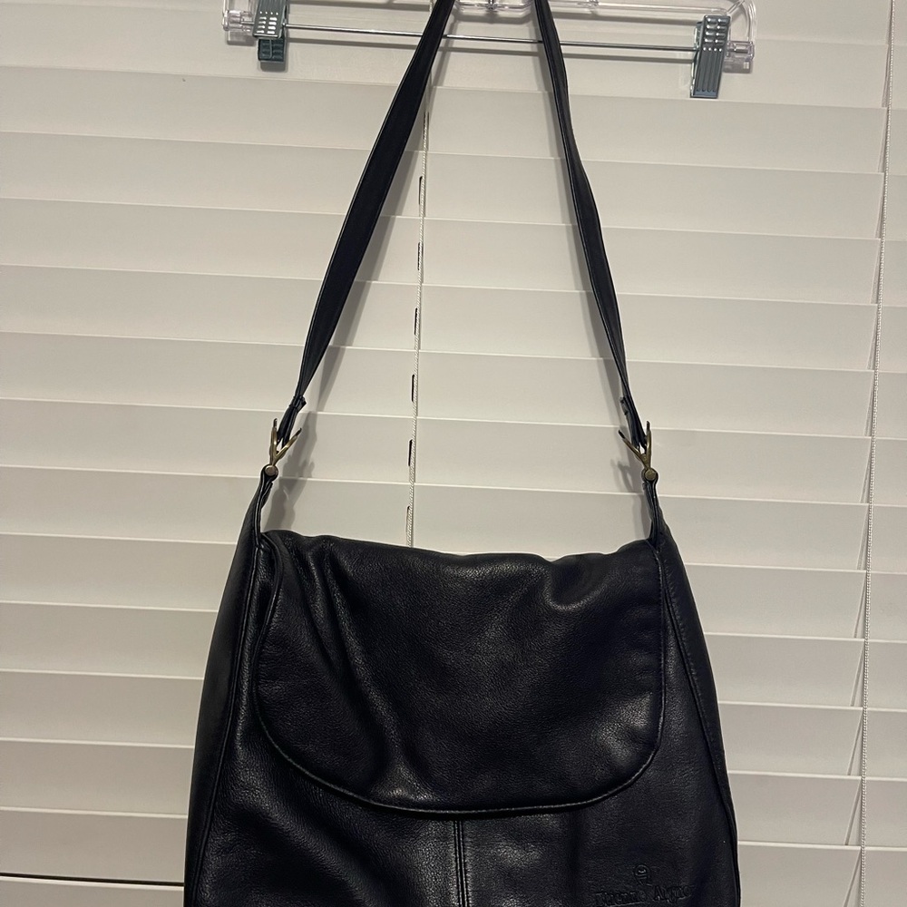 Etienne Aigner black leather bag - Picture 2 of 11